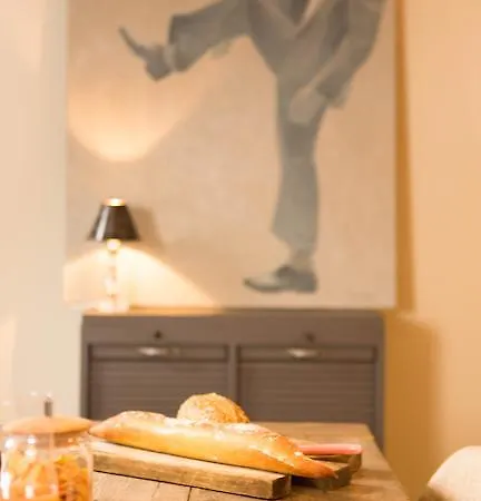 Guest house L'annexe - Maison D'hotes Ecully